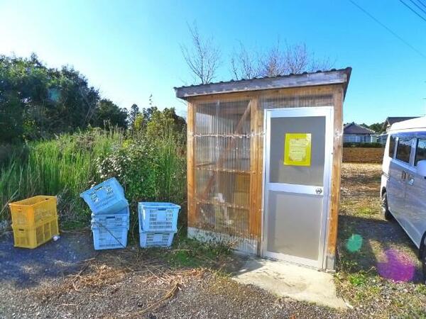 apartment 茨城県行方市芹沢
芹沢の賃貸情報を見る
物件地図