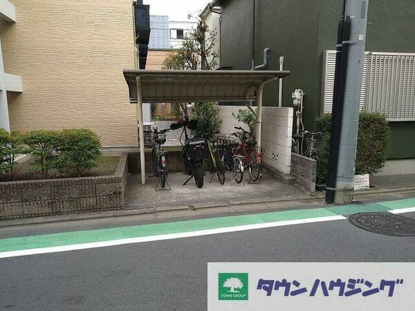 画像10:駐輪場　自転車＆原付のみ駐輪可