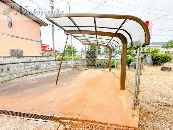 detached 山形県米沢市御廟２丁目

地図を見る
