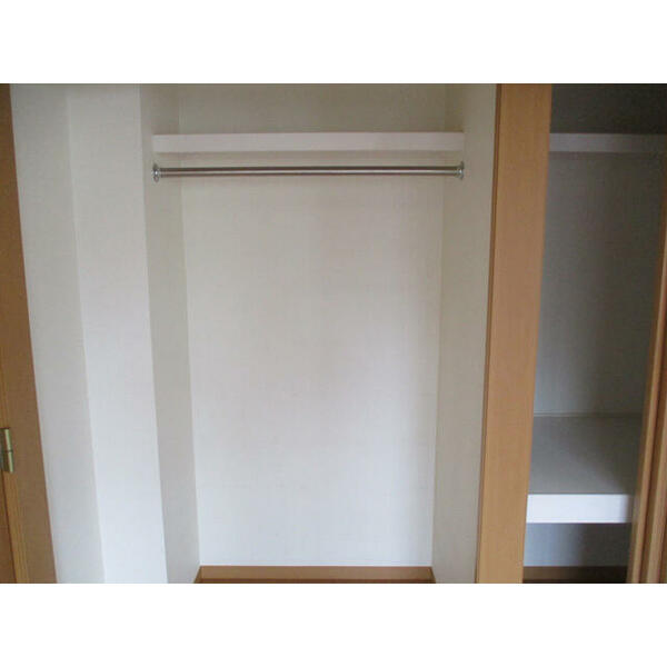 detached 東京都立川市栄町４丁目

地図を見る