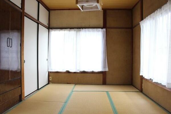 detached 群馬県邑楽郡大泉町西小泉５丁目

地図を見る