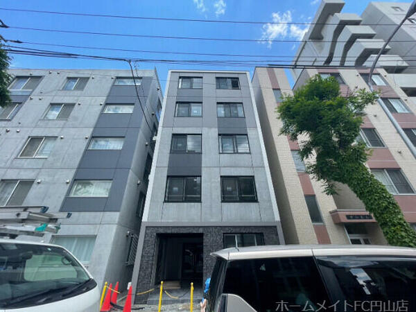 北海道札幌市中央区南六条西８丁目(賃貸マンション1K・5階・23.86㎡)の写真 その1