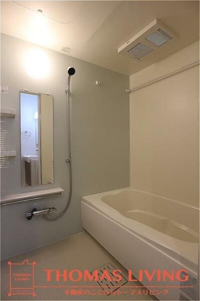 画像6:ゆったりとした浴室です。