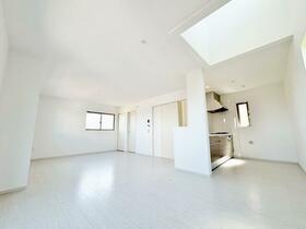 埼玉県さいたま市浦和区瀬ヶ崎４丁目