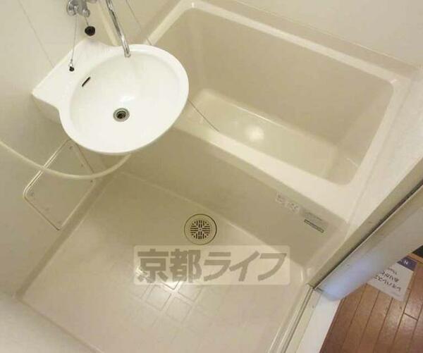 画像8:シンプルなお風呂です。