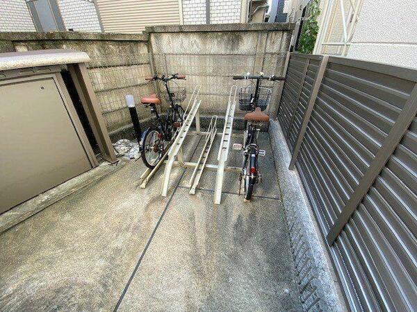 画像7:駐輪場　自転車＆原付のみ駐輪可