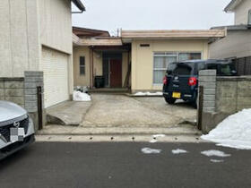 秋田県秋田市土崎港相染町字沼端