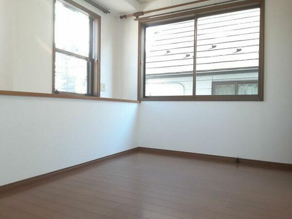 detached 東京都世田谷区南烏山４丁目

地図を見る