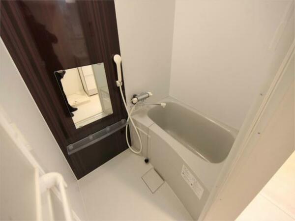 画像4:浴室暖房乾燥機　２４時間換気機能付バスルーム