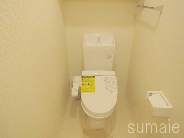 画像10:温水洗浄便座機能が付いたトイレで快適です♪