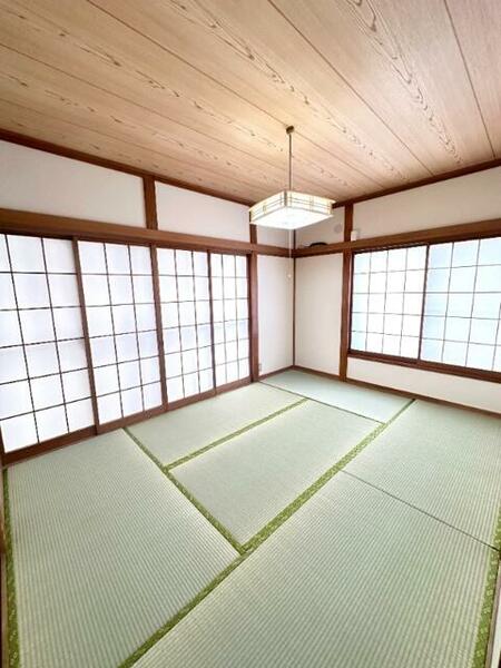 detached 埼玉県北足立郡伊奈町本町１丁目
地図を見る