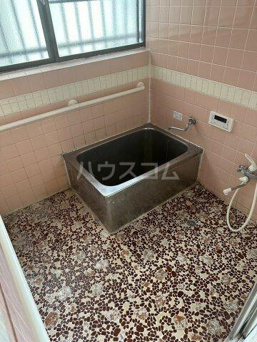 detached 埼玉県行田市谷郷１丁目

地図を見る