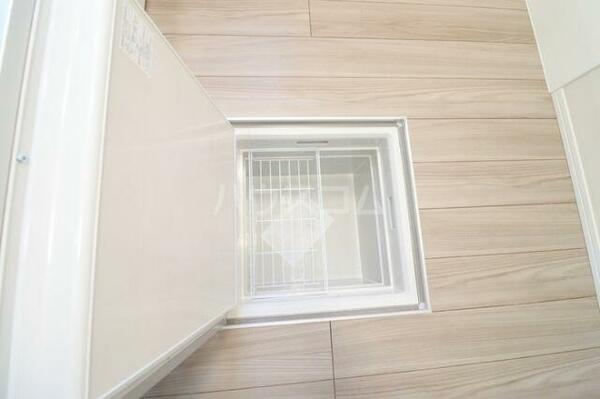 apartment 埼玉県北足立郡伊奈町栄３丁目
地図を見る