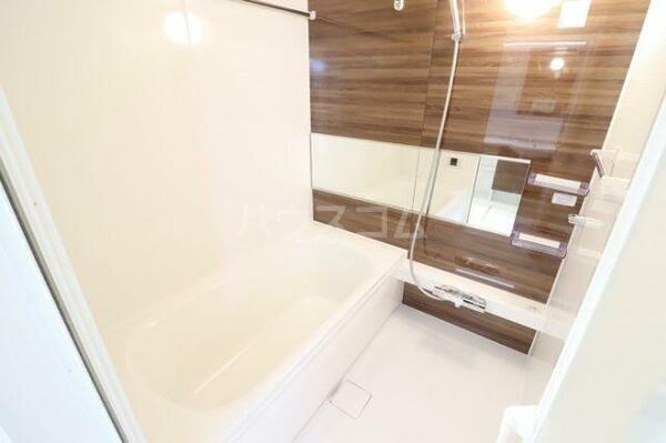 apartment 埼玉県北足立郡伊奈町栄３丁目
地図を見る