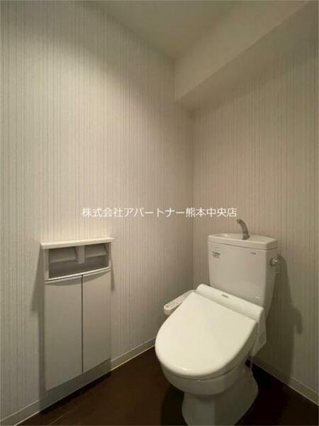 画像12:収納スペースが嬉しいトイレ★