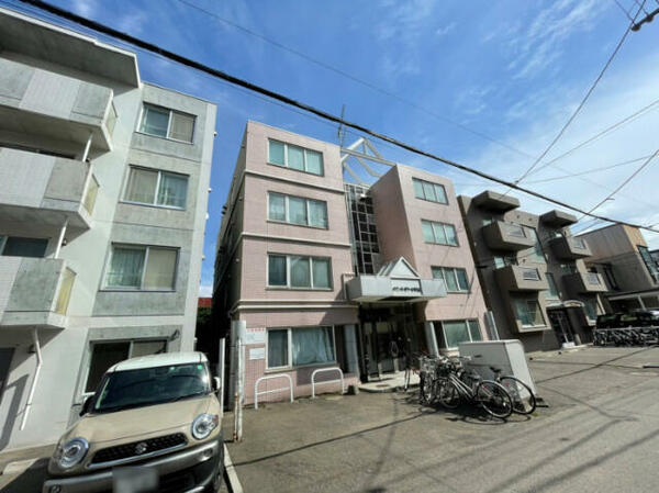 北海道札幌市中央区北二条西２７丁目(賃貸マンション1DK・4階・23.04㎡)の写真 その1