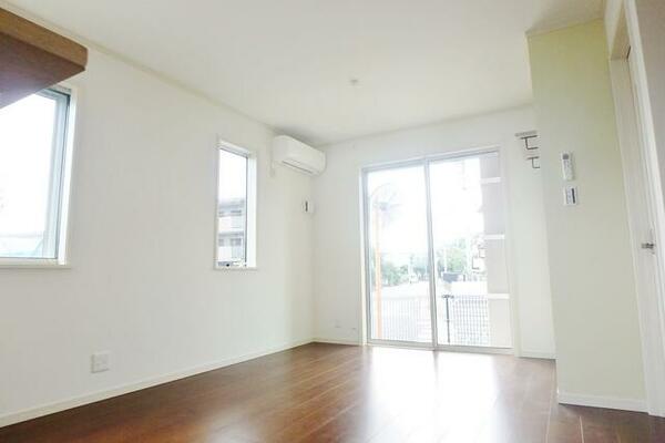 detached 東京都日野市落川

地図を見る