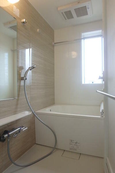 detached 東京都日野市落川

地図を見る