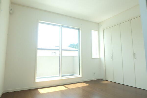 detached 東京都日野市落川

地図を見る