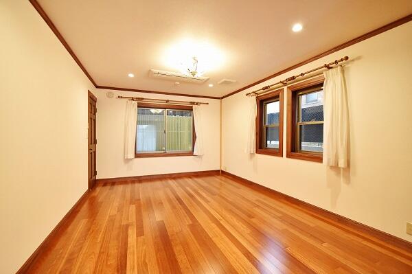 detached 東京都品川区東五反田５丁目

地図を見る