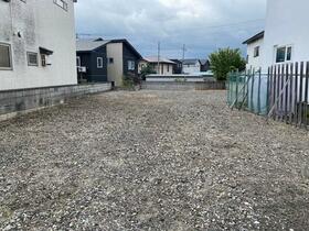 青森県弘前市大字桔梗野１丁目