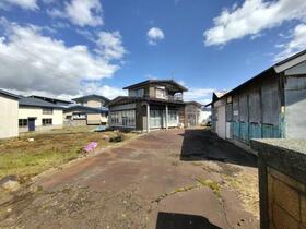 青森県南津軽郡藤崎町大字林崎字宮本