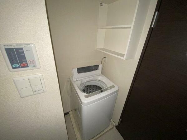 画像12:洗濯機