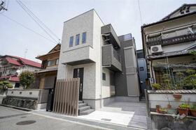 大阪府高槻市川西町３丁目