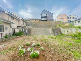 神奈川県横浜市鶴見区梶山２丁目