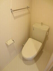 画像8:Ｂ201　温水洗浄暖房便座トイレ