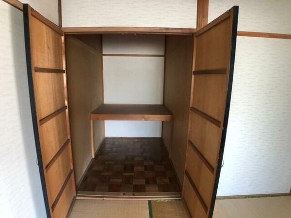 画像9:寝室の収納です。部屋がすっきり片付きます。