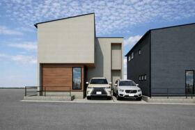 愛知県豊田市上野町８丁目