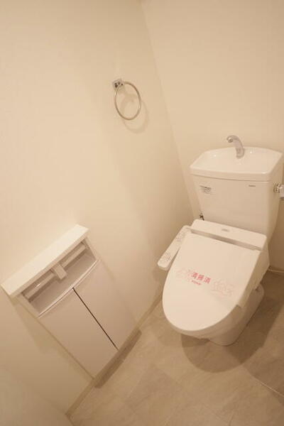 画像15:洗浄機能付き便座のトイレです☆
