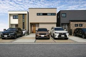 愛知県知立市山屋敷町東山