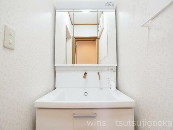detached 東京都調布市柴崎１丁目

地図を見る