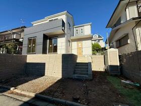 東京都町田市成瀬台３丁目