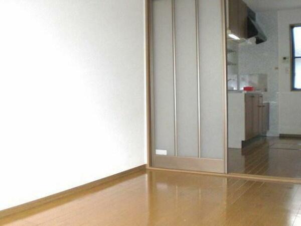 detached 東京都青梅市新町３丁目

地図を見る