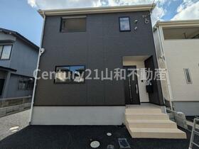 京都府亀岡市大井町小金岐１丁目