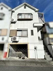 京都府京都市山科区川田御出町