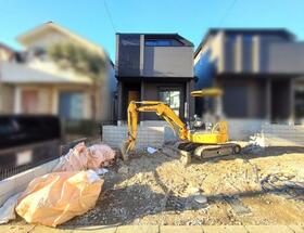 愛知県名古屋市名東区高社１丁目