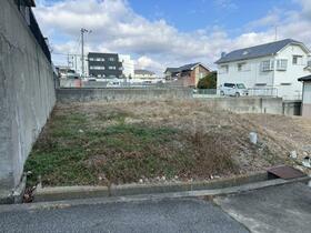 兵庫県三木市志染町東自由が丘１丁目