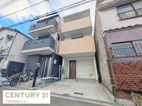 大阪府大阪市港区八幡屋４丁目