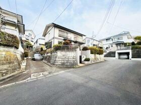 神奈川県横浜市青葉区美しが丘５丁目