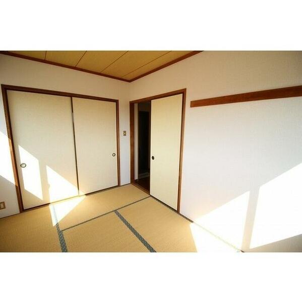 apartment 茨城県牛久市田宮町
地図を見る