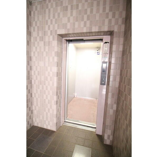 apartment 茨城県牛久市田宮町
地図を見る