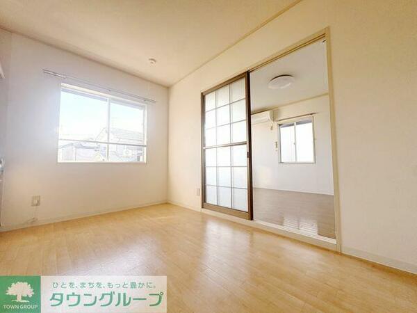 apartment 埼玉県熊谷市拾六間
地図を見る