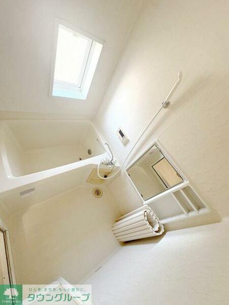 apartment 埼玉県熊谷市拾六間
地図を見る