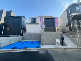 神奈川県横浜市旭区中沢２丁目