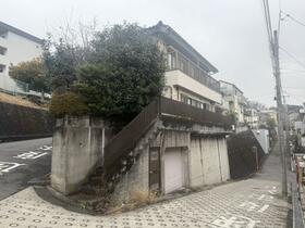 神奈川県横浜市港南区芹が谷２丁目