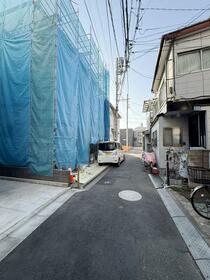 東京都荒川区西日暮里１丁目